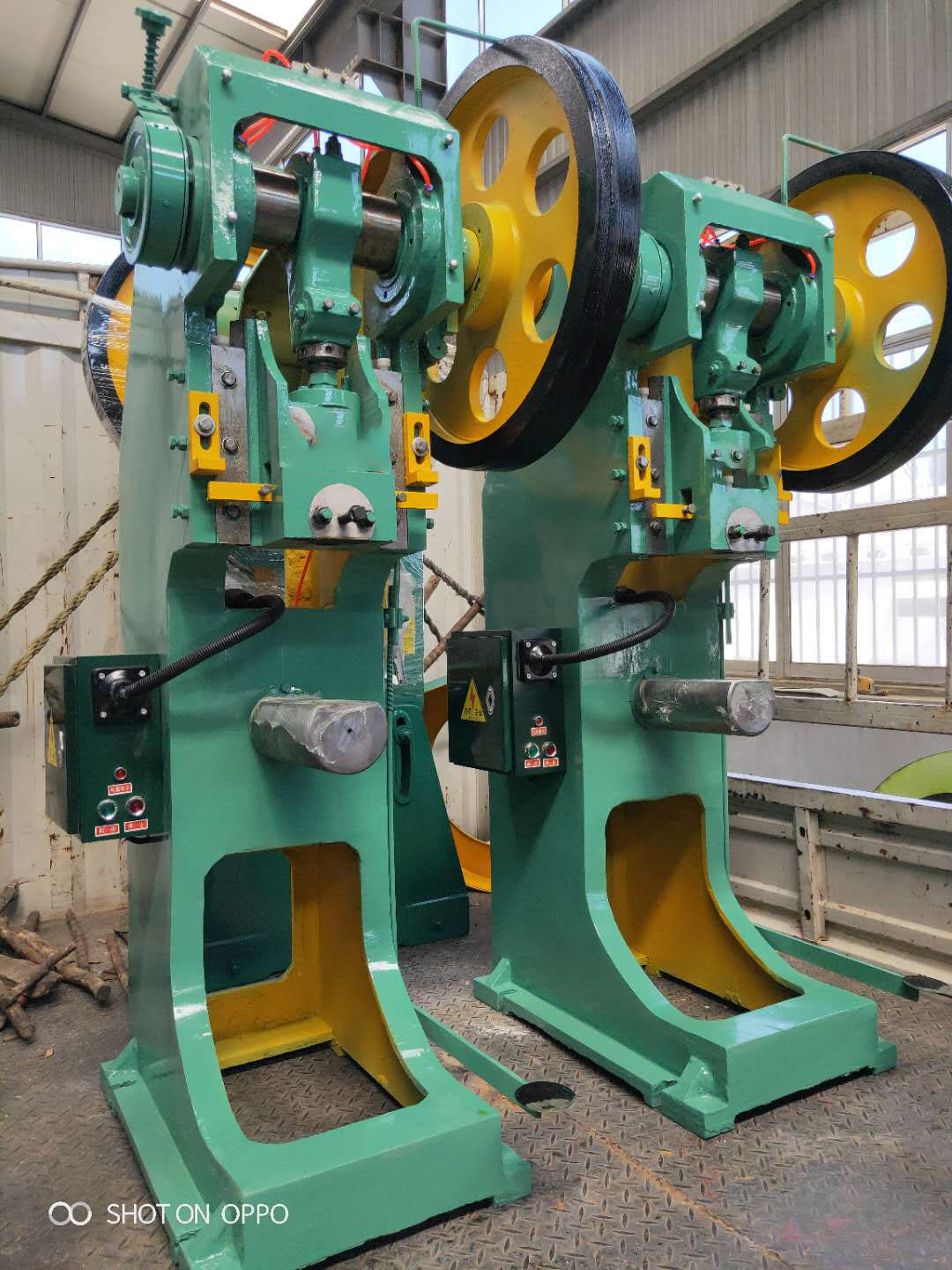 Rivetting Machine